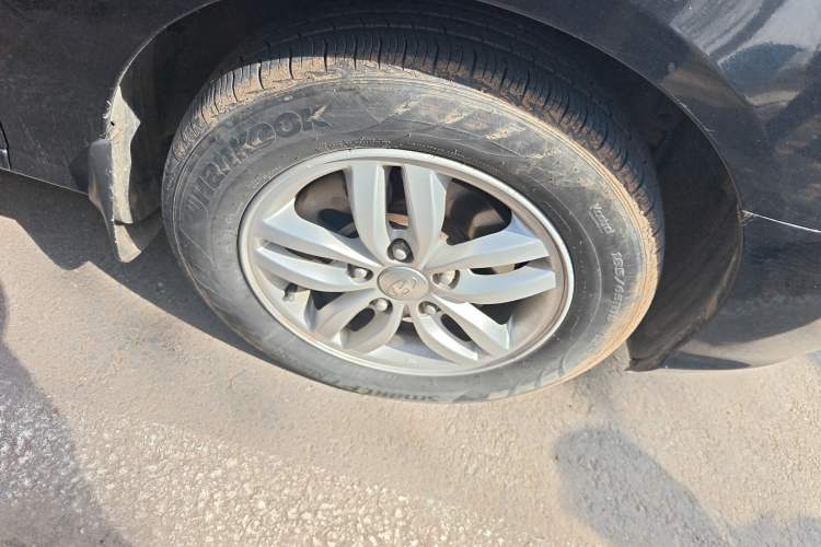 Used Hyundai Celesta 2011 1.6L Manual Comfort Edition
