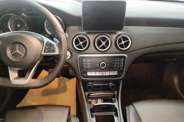 Used Mercedes-Benz GLA 2019 GLA 200 Dynamic Edition