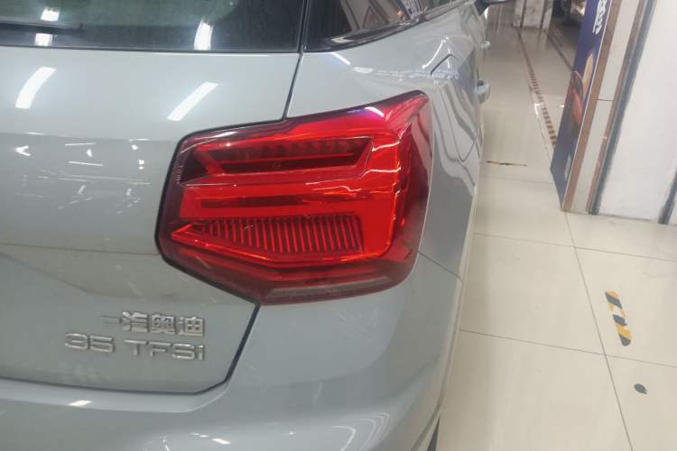 Used Audi Q2L 2022 35 TFSI Progressive Dynamic Edition Right Rear Taillight