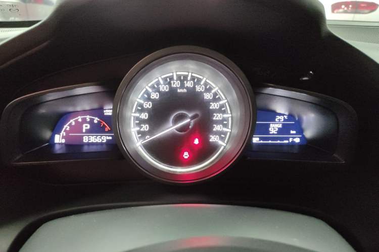 Used Mazda CX-4 2018 2.0L Automatic Two-Wheel Drive Blue Sky Dynamic Version China V Standard
