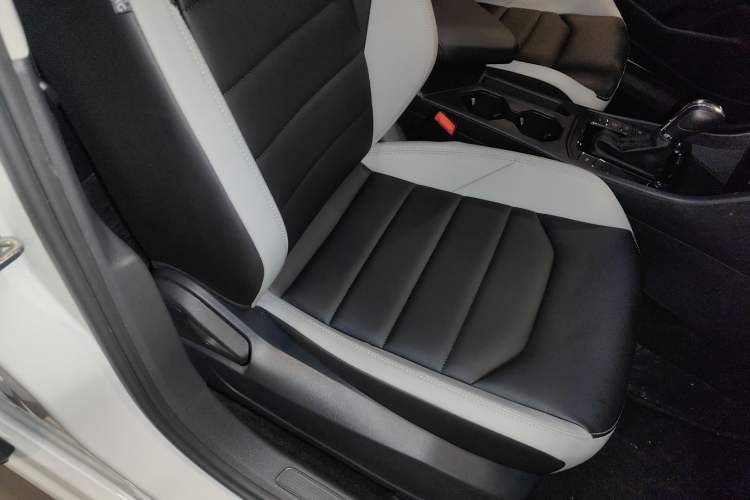 Used Volkswagen Bora 2023 300TSI DSG Prestige Edition