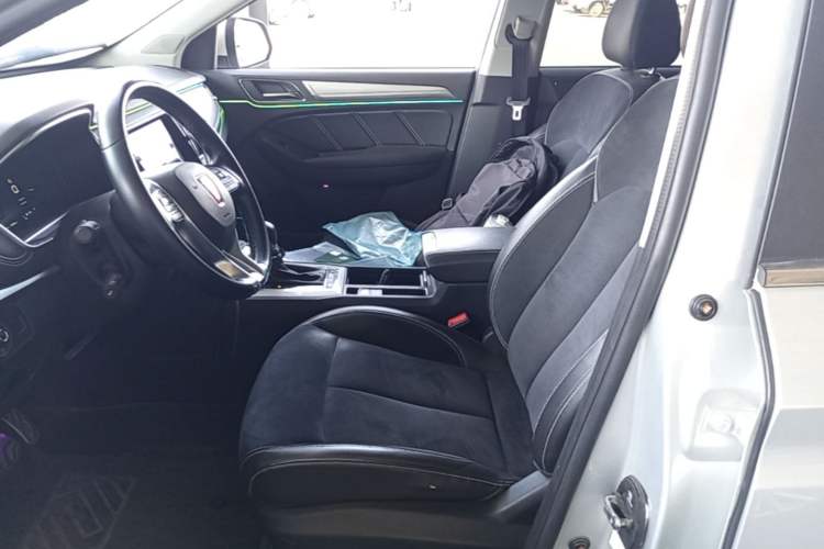 Used Roewe RX5 New Energy 2017 eRX5 50T Hybrid Connected Prestige Flagship Edition
