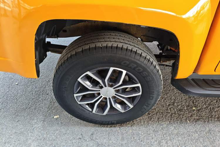 Used JMC Yuhu EV 2022 4x2 LX JX1032PSEF5BEV