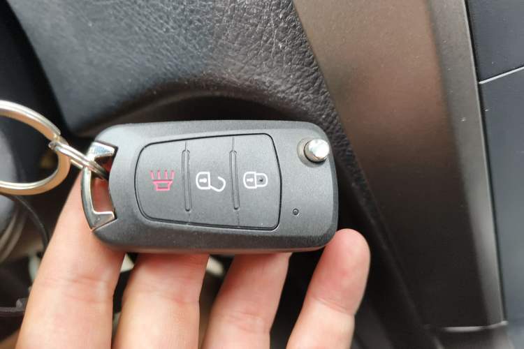 Used Haval H5 Classic 2012 ZhiZun Edition Green & Quiet 2.0T Automatic All-Wheel Drive Comfort Model
