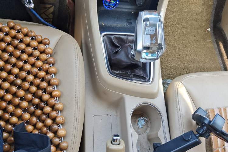 Used Baojun 730 2014 1.5L manual Comfort version 7 seats