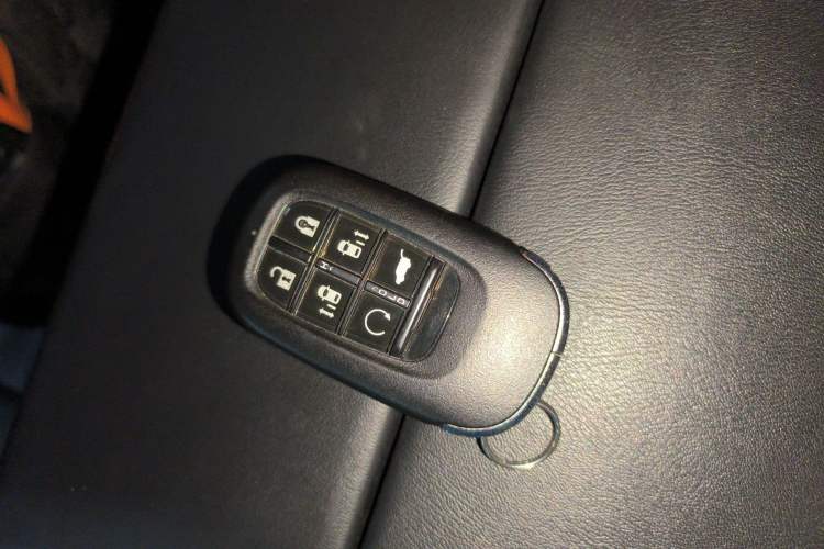 Used Honda Elysion 2024 2.0L eHEV Luxury Edition