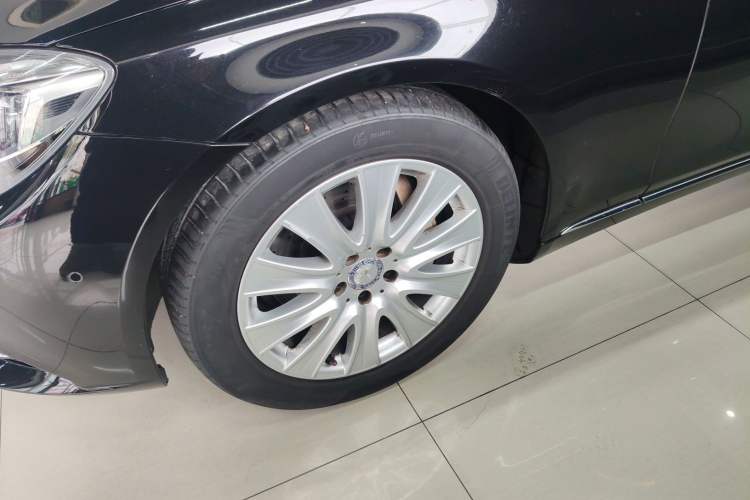 Used Mercedes-Benz S-Class 2014 S 320 L Business Model