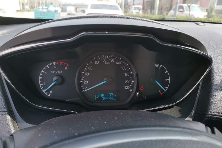 Used Ford Escort 2017 Happiness Edition 1.5L Automatic Fashion Version