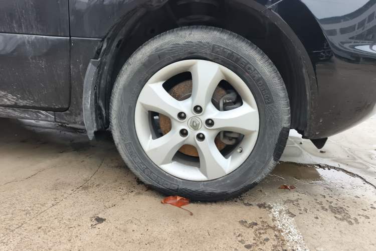 Used Renault Koleos 2012 2.5L 4x4 Comfort Edition with Navigation