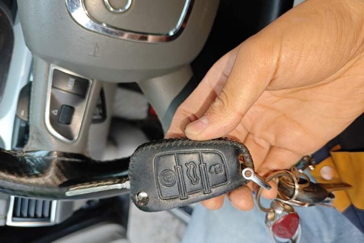 Used Audi A6L 2011 2.4L Technology Edition Vehicle Key