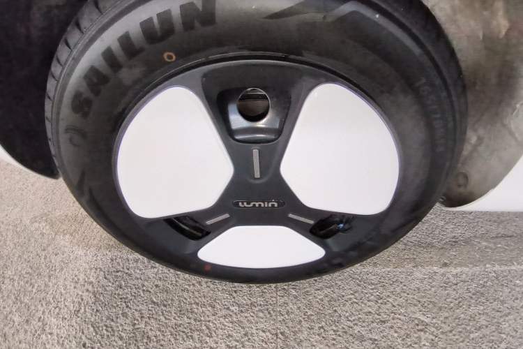 Used CHANGAN NEVO Lumin 2025 205 km Xiangqin Version Exterior 5