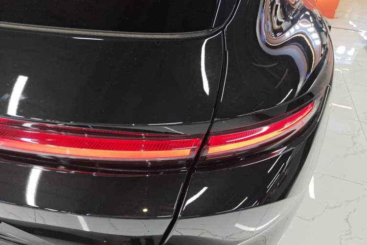 Used Nio ET5T 2024 75kWh Touring Exterior 3