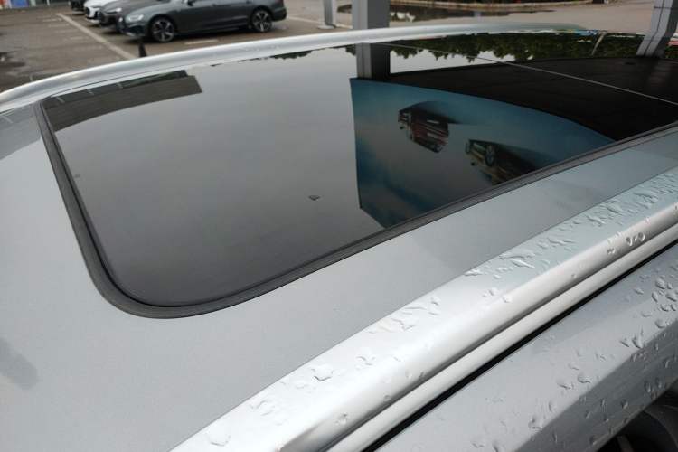 Used Wey VV6 2019 2.0T Two-Wheel-Drive Flagship Version China VI Standard