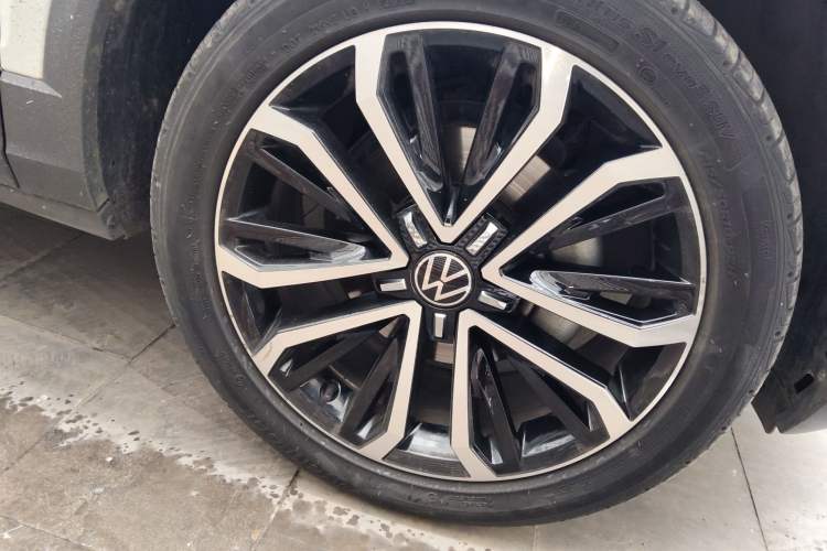 Used Volkswagen T-ROC 2022 280TSI DSG Two-Wheel Drive Comfort PLUS
