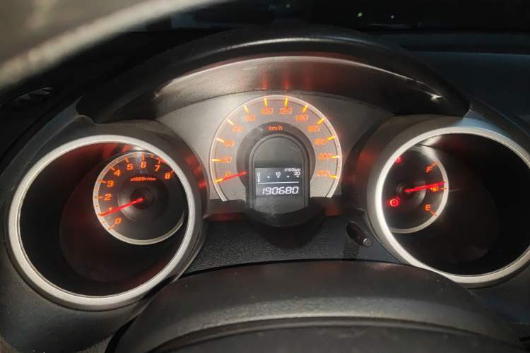 Used Honda Fit 2011 1.5L Automatic Luxury Edition
