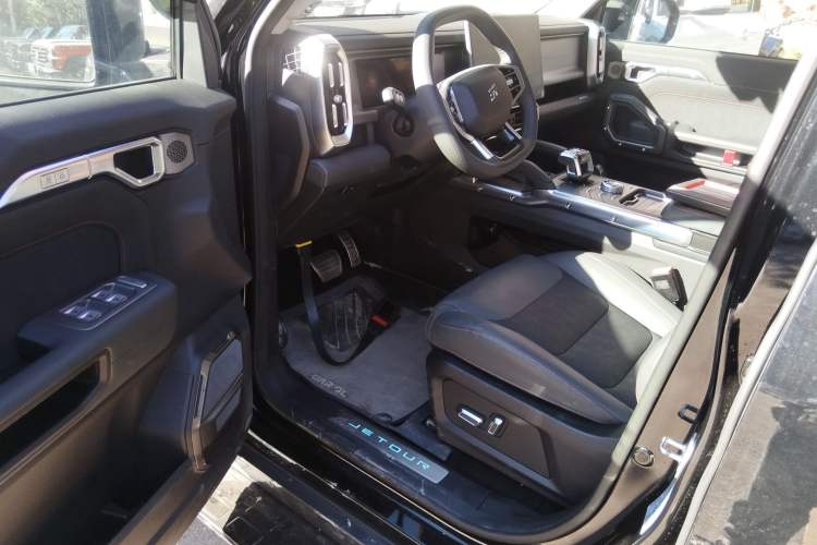 Used JETOUR Shanhai Traveler C-DM 2024 C-DM 206KM Four-Wheel Drive Wilderness Edition