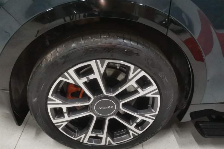 Used Lynk & Co 900 2025 1.5T Ultra Right Rear Wheel Hub