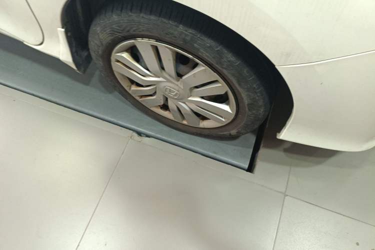 Used Honda City 2018 1.5L CVT Comfort Version Right Front Wheel Hub