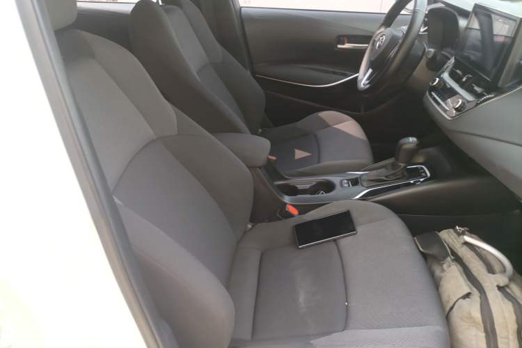 Used Toyota Levin 2021 Dual-Motor 1.8H E-CVT Leading Edition Right Front Seat