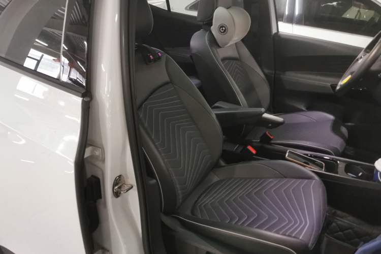 Used Volkswagen ID.3 2023 Upgraded Model Pure Intelligent Enjoyment Version Right Front Seat