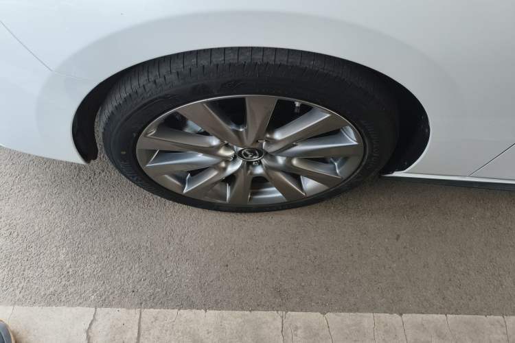 Used Mazda 3 Axela 2023 2.0L Automatic ZhiXuan Edition
