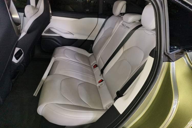 Used Xiaomi Auto SU7 2024 Rear-Drive Long-Range Intelligent Driving Version