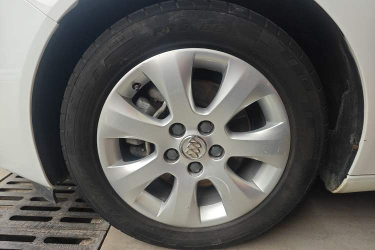 Used Buick Regal 2015 1.6T Leading Technology Model
