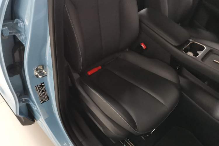 Used Baojun Yunhai 2024 600km Pure Electric Version
