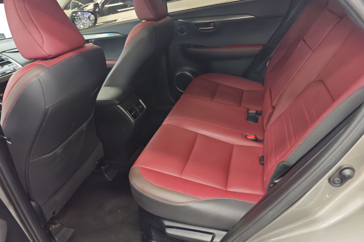 Used Lexus NX 2018 300h Front-Wheel-Drive FENGSHANG Version China V Emission Standard