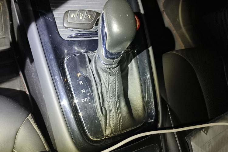 Used Roewe i5 2019 1.5L Automatic 4G Connected Langhao Edition
