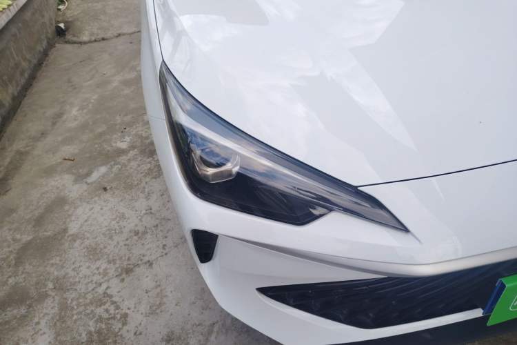 Used Roewe i5 2026 Model 1.5L Manual Comfort Version