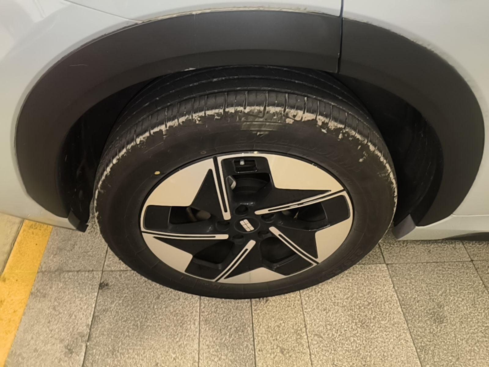 Geely Galaxy E5 2024 440km Exploration Version — снимка 11