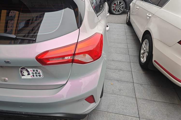 Used Ford Focus 2021 Hatchback EcoBoost 180 Automatic Titanium Edition