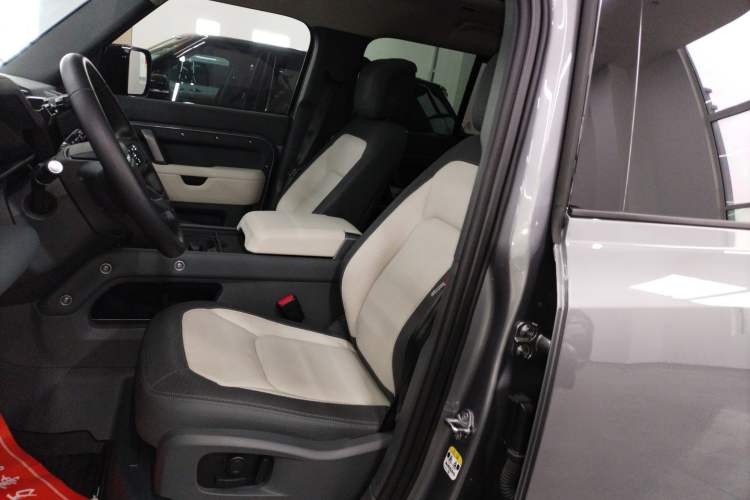 Used Land Rover Defender 2024 110 3.0T P400 X-DYNAMIC HSE
