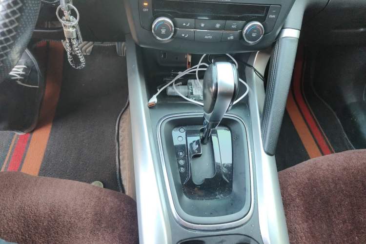 Used Renault Kadjar 2017 2.0L Two-Wheel-Drive Leading Edition