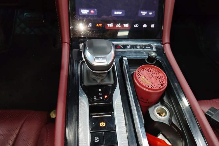 Used Hongqi H5 2024 2.0T Automatic Smart Connect Flagship Edition