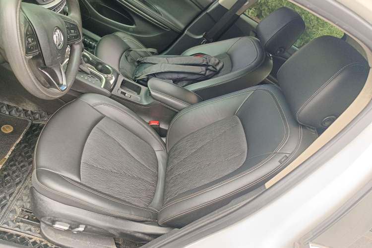 Used Buick Verano 2020 20T CVT Leading Edition Left Front Seat