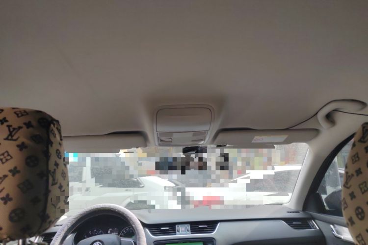 Used Skoda Octavia 2016 1.6L Automatic Chuanxing Edition Headliner