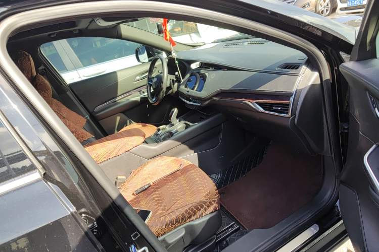 Used Cadillac XT4 2020 Revised Version 28T Two-Wheel Drive Tech Edition