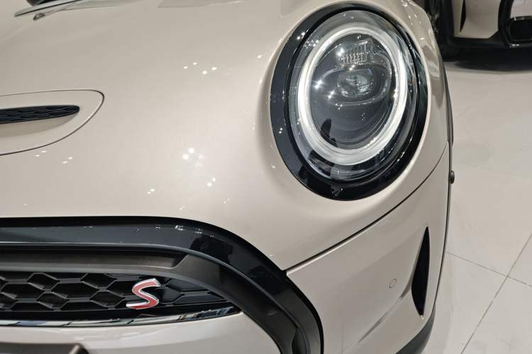 Used MINI MINI 2022 2.0T COOPER S Artist