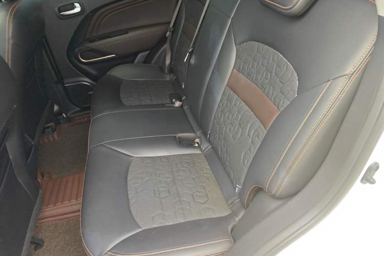 Used GAC Trumpchi GS3 2017 150N Automatic Elite Edition Left Rear Seat