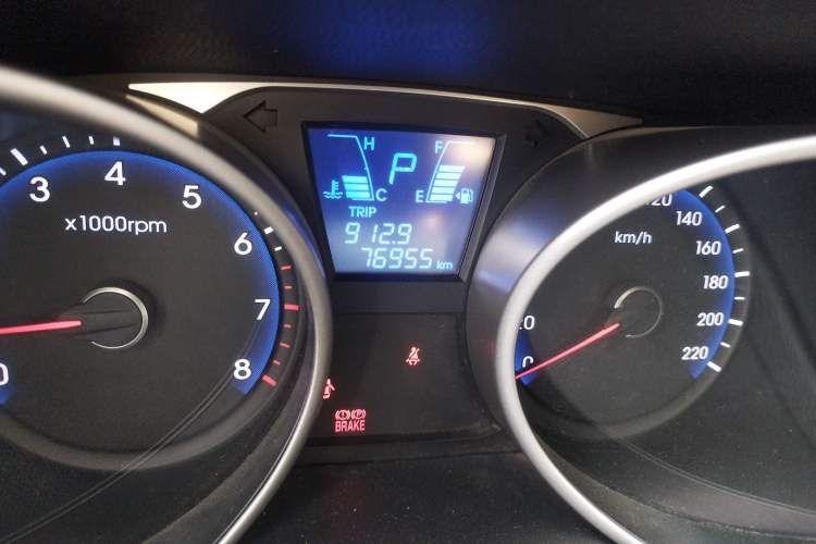 Used Hyundai ix35 2013 2.0L Automatic Two-Wheel Drive Smart GLS China IV Standard
