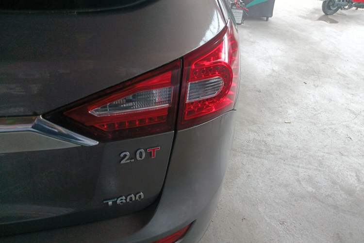Used Zotye T600 2015 2.0T DCT Prestige Edition