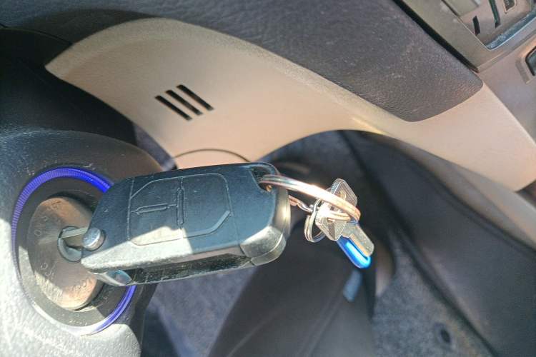 Used GAC Trumpchi GA5 2011 2.0L Automatic Luxury Edition
