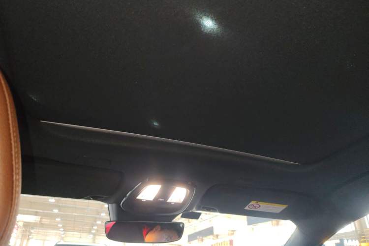 Used Volvo S90 2025 B5 Zhiyuan Luxury Edition
