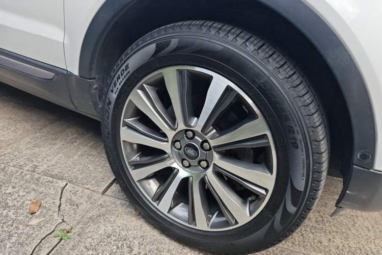 Used Land Rover Range Evoque 2018 240 PS SE Smart Brilliance Edition