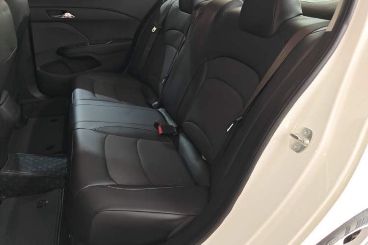 Used Chevrolet Cavalier 2016 1.5L Manual Xinyue Edition