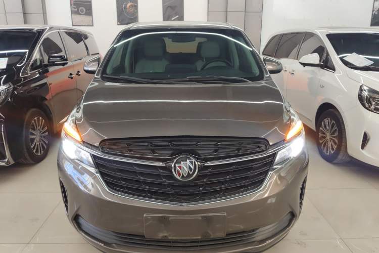 Used Buick GL8 2021 Land Cruiser Executive Class 652T Luxury Model