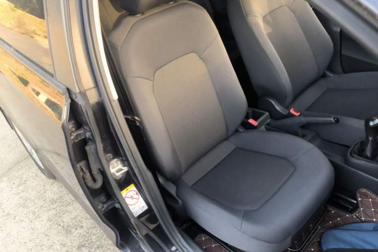 Used Volkswagen Santana 2015 1.4L Manual Fashion Edition