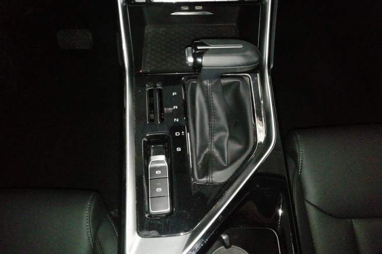 Used Wuling Asta 2021 1.5T CVT Starlight Edition
